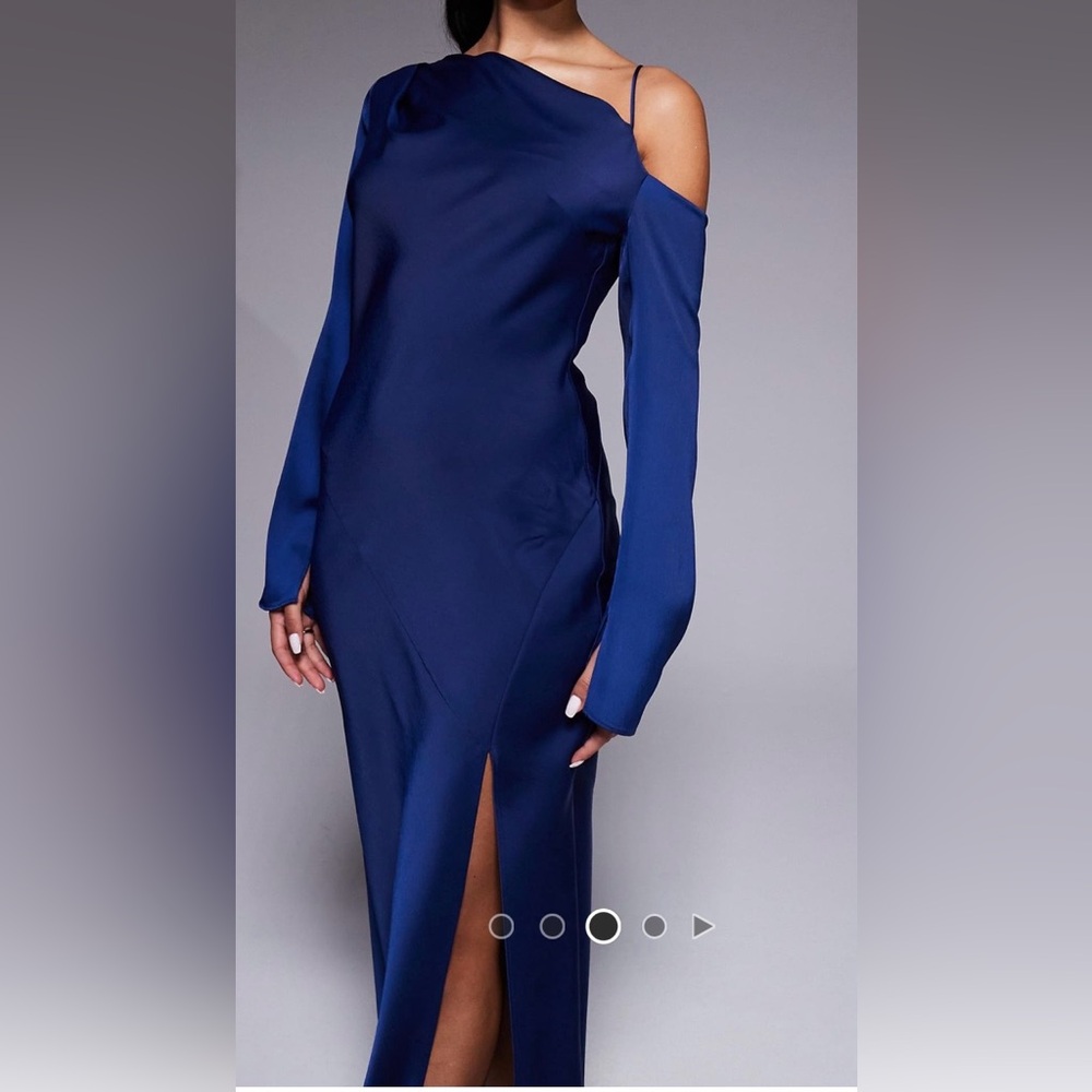 Elegant Navy Blue Women's Dress